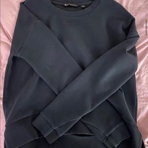 Athleta black oversized crewneck size xs